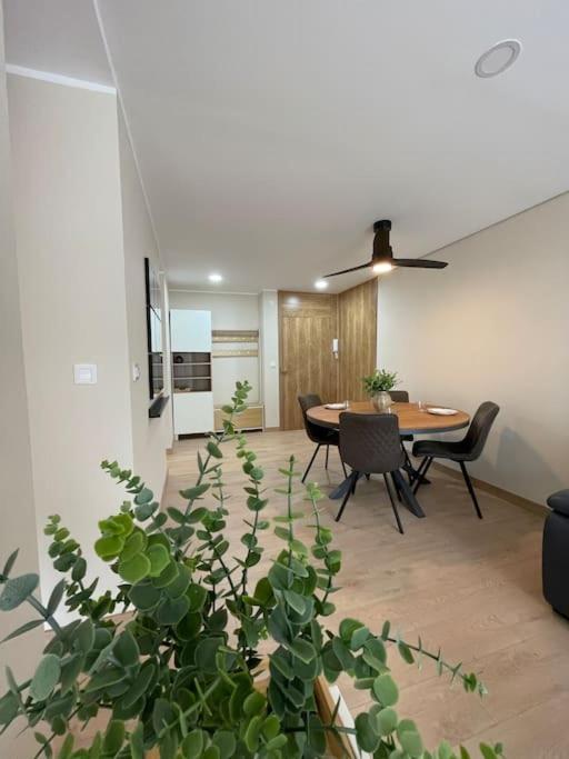 Appartamento Piso Vacacional Corrales De Buelna Esterno foto